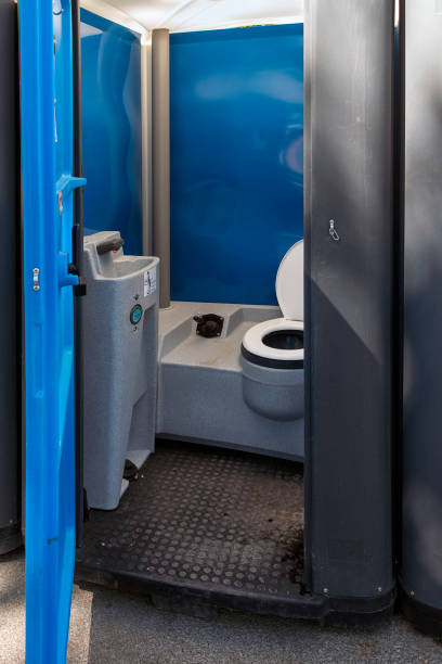 Portable Toilet Options We Offer in Manchester, NH